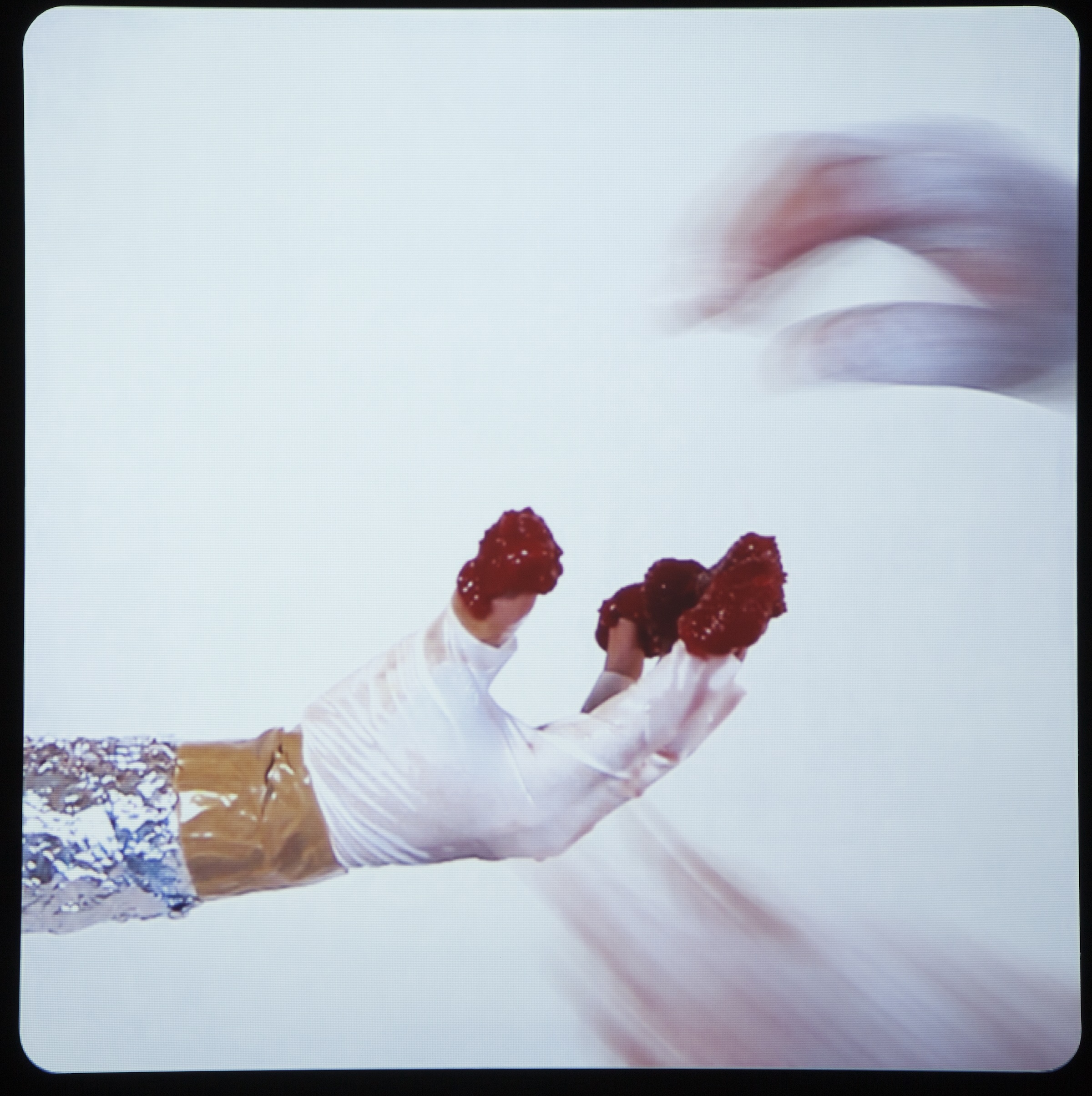 Alex Da Corte - Chelsea Hotel No. 2 (2010) (still)